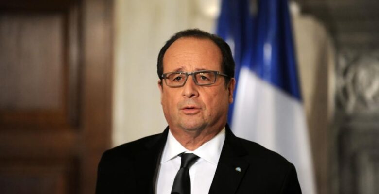 Hollande, Atina’da Başbakan Miçotakis ile görüşecek